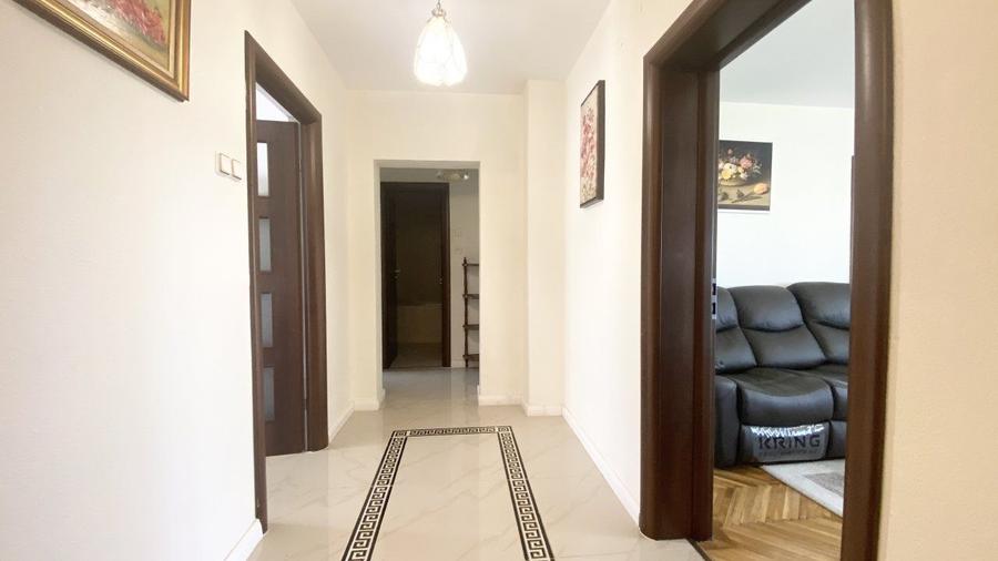 3 camere Unirii | Parcare |Centrala proprie |Vedere Casa Poporului