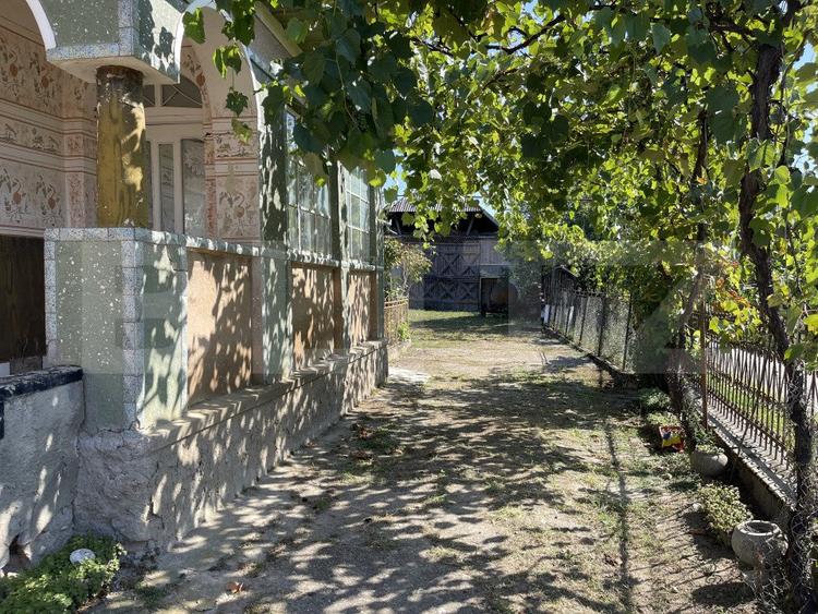 Casa, 100mp, 700mp teren, zona Hodisa