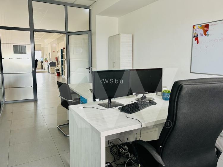 Spațiu birouri de închiriat/all inclusive/priveliște panoramică/etaj lV+etaj V - 4