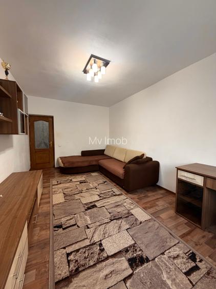 Apartament cu 3 camere de inchiriat in Racadau ,et 1/4 cu loc de parcare - 3