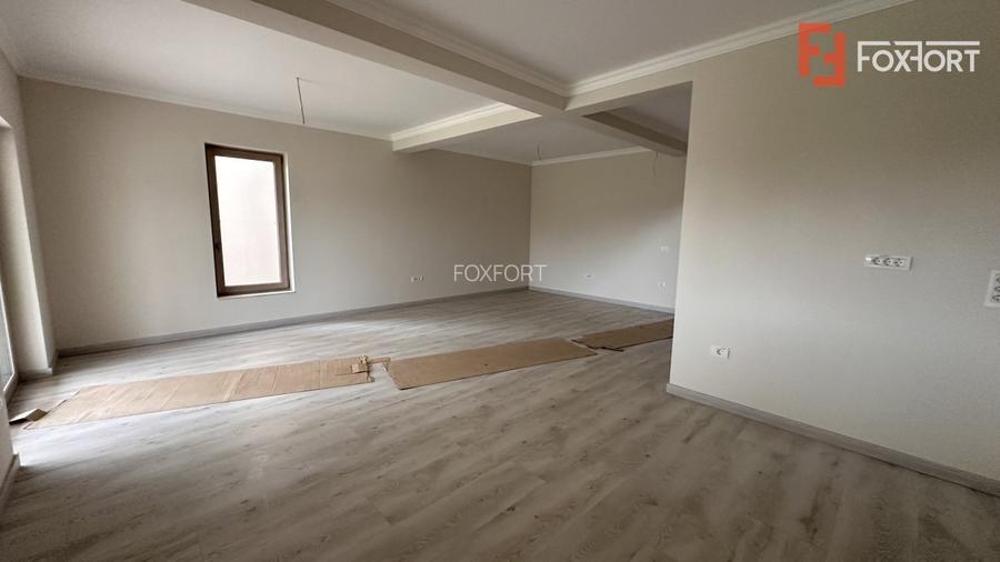 Duplex cu 5 camere despartit prin garaj, zona Giroc  - 14