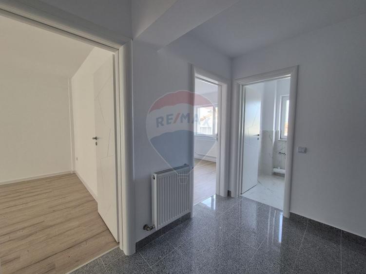 Apartament 2 camere de vânzare