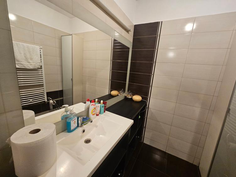 Apartament de 2 camere în zona Jiului/Two-room apartment in Jiului area/ PARCARE