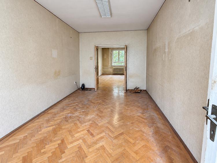 Ceaikovski | 63 mp + balcon | Parter inalt | Reabilitat termic