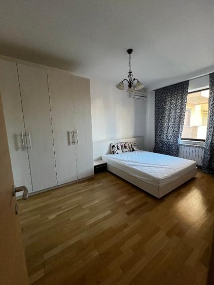 Vanzare apart  2  camere mobilat complet