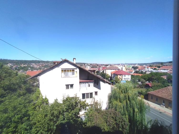 Apartament 2 camere 52mp strada Gh.Doja finisat 97.000eur neg
