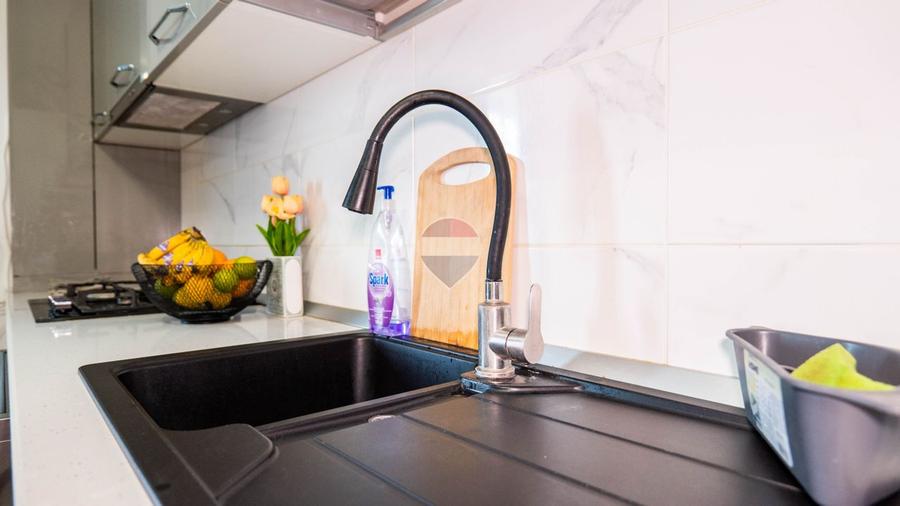 Apartament cu 3 camere de vânzare