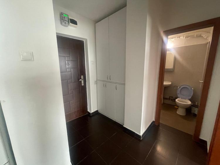 Apartament 2 camere, 45 mp, decomandat, zona Garii-Randez Vous