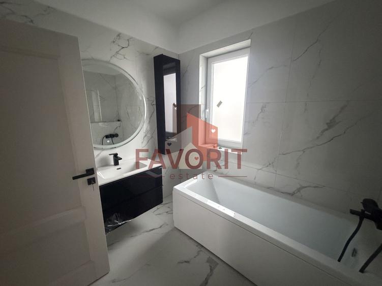Disponibila imediat. Zona centrala. Toate utilitatile si asfalt