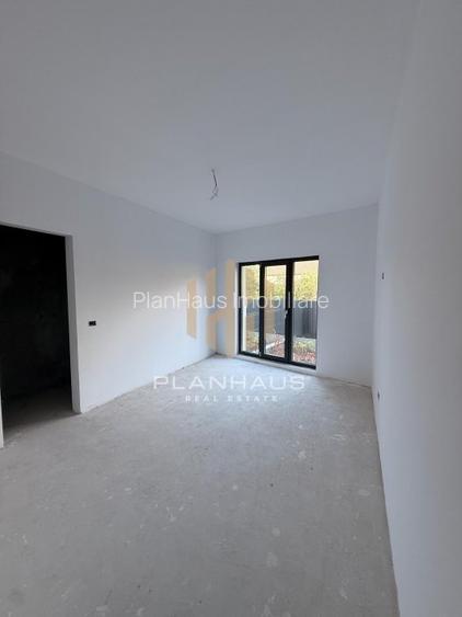 Apartament 3 camere parter cu gradina privata zona Grivitei - 5