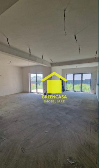 Casa individuala 142mp, terasa, parcare, teren de 350mp, Jucu de MIjloc!