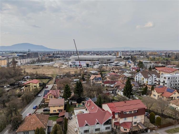 Vila cu potential, 2 garaje, teren 1.080 mp, strada Marasesti, Brasov - 22