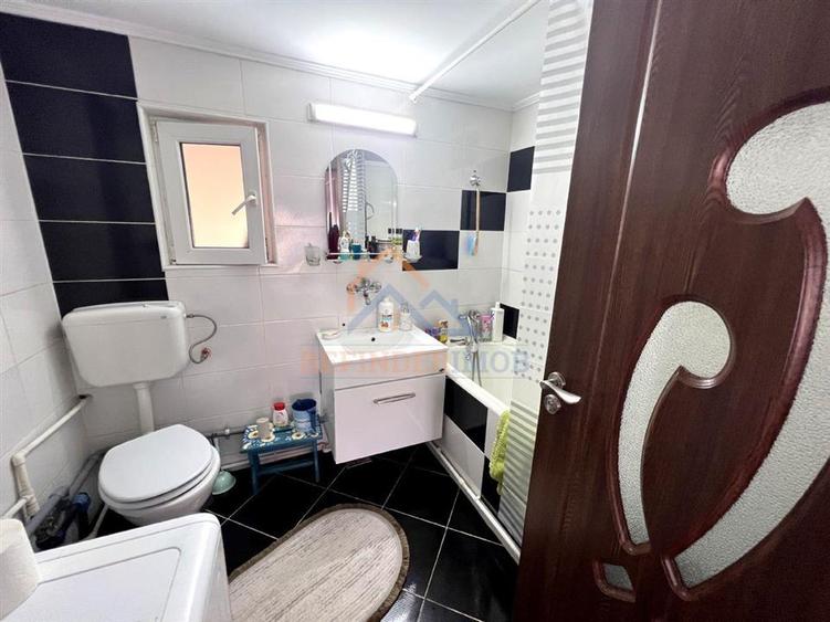 Vanzare casa cu 6 camere - Rahova, sectorul 5
