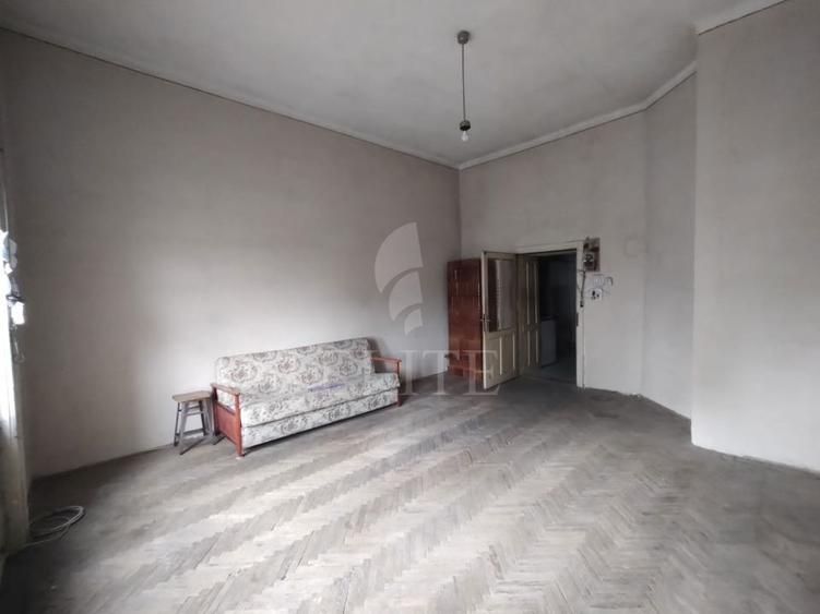 Apartament o camera în zona CAMERA DE COMERT