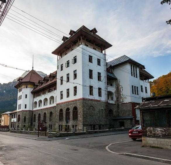Ex-Hotel Palace Busteni Property
