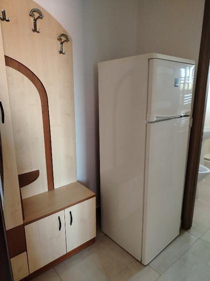 Inchiriez apartment