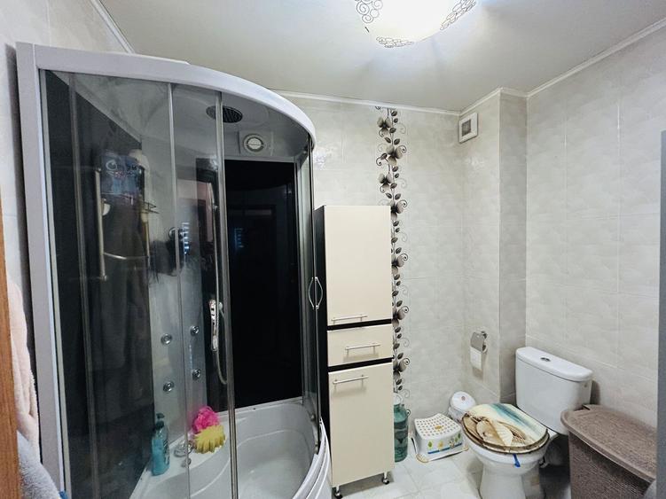 Apartament mobilat, cu 3 camere, 2 balcoane, 2 parcari - Selimbar