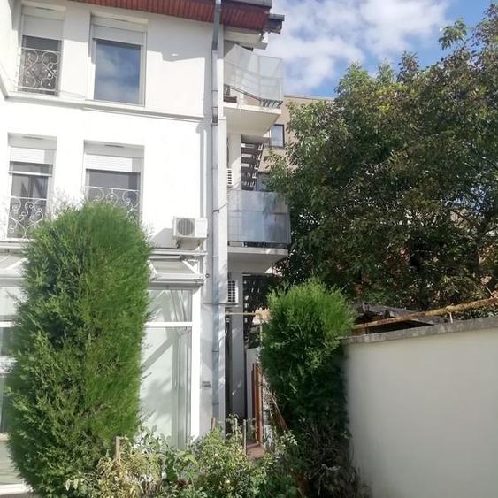 Vila la inchiriat in zona Baneasa ,Antena 1