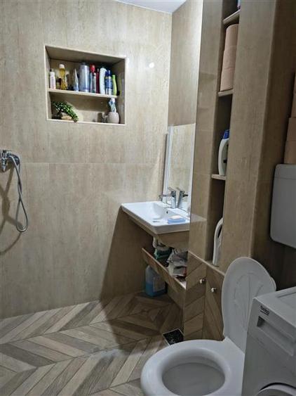 Apartament decomandat cu 2 camere, in Astra, Brasov.