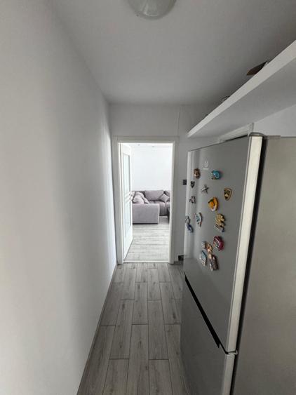 Apartament semidecomandat 2 camere, 43 mp, renovat complet, zona Craiovita
