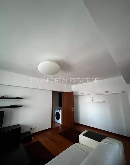 Piața Muncii - Metrou 2 Min - 2 Camere - Etaj 3 - Disponibilitate Imediată - 12