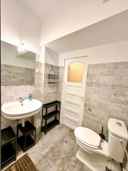 Spacious 4 Bedroom Apartament : Universitate - Calea Victoriei - Large Terrace