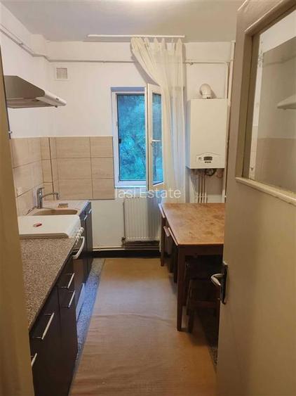 Apartament 2 camere Podu Ros, Etaj 1, Centrala proprie,  2 balcoane - 5
