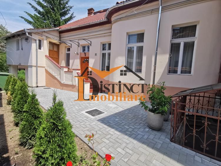 Apartament in casa, 3 camere, zona 15 Noiembrie