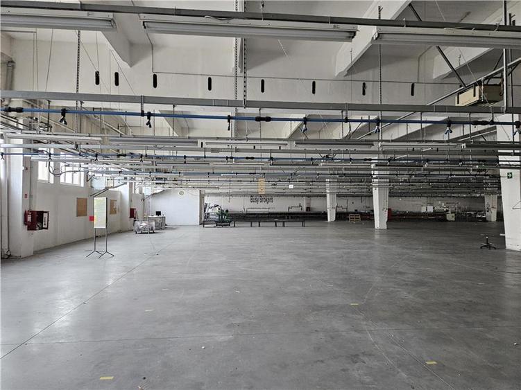 Spatiu Industrial - 2000 mp - Productie - Depozitare - Office