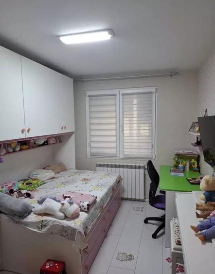 Închiriere Apartament 4 camere în Crangasi - Metrou aproape - Loc parcare