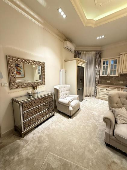 Apartament 2 camere transformate in 3 Carol I Mosilor Izvorul Rece