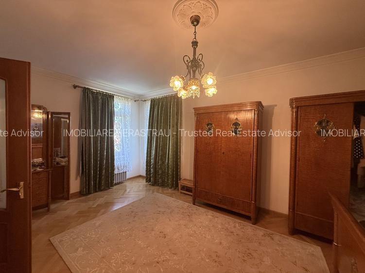 Conac neoromânesc în stil brâncovenesc | 600 mp utili | Domeniu de 2.400 mp - 25