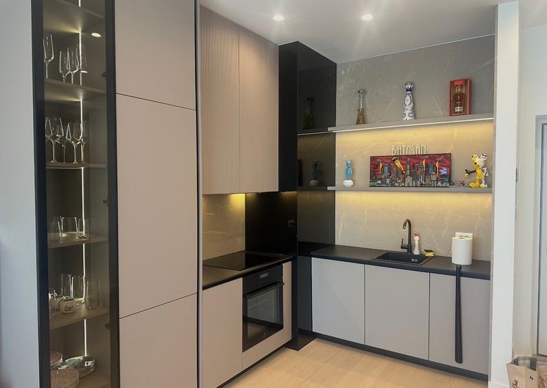 Apartament mobilat complet în Aviației Towers,parcare inclusă,vedere liberă