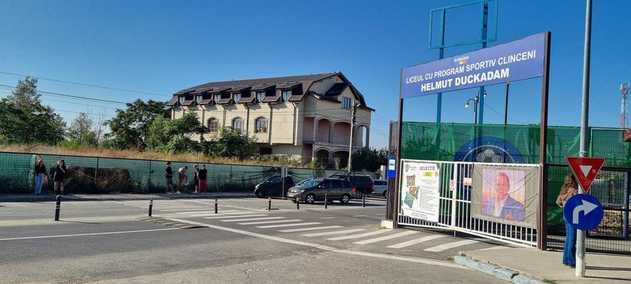 Imobil versatil lângă Primăria Clinceni – teren 1.000–4.000 mp,