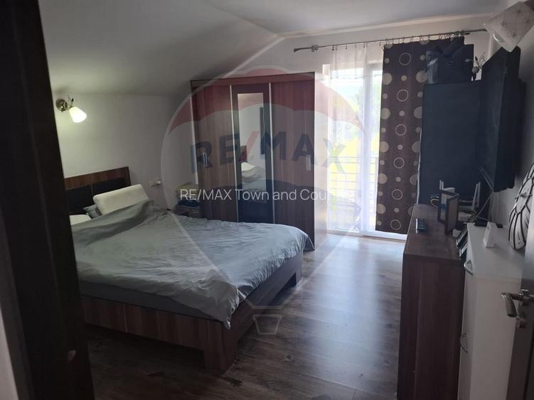 Casă / Vilă cu 4 camere de vânzare - 15