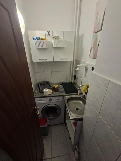 Garsoniera, zona Podu Ros