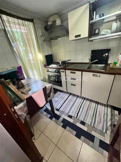 Casa Buzaului - Bis. Sf. Treime , 164mp construiti  teren 353 mp, cu 13m deschid - 11