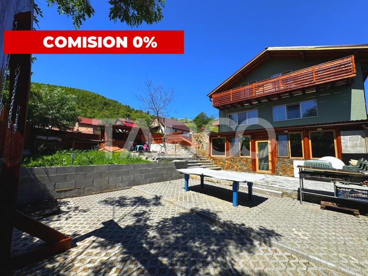 Oportunitate investitie - Pensiune renovata cu 8 camere langa Sibiu