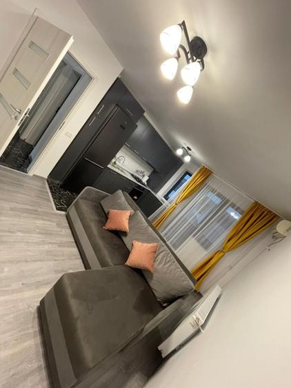 Apartament 2 camere/Complet mobilat si utilat /An 2023 / Centrala /loc parcare