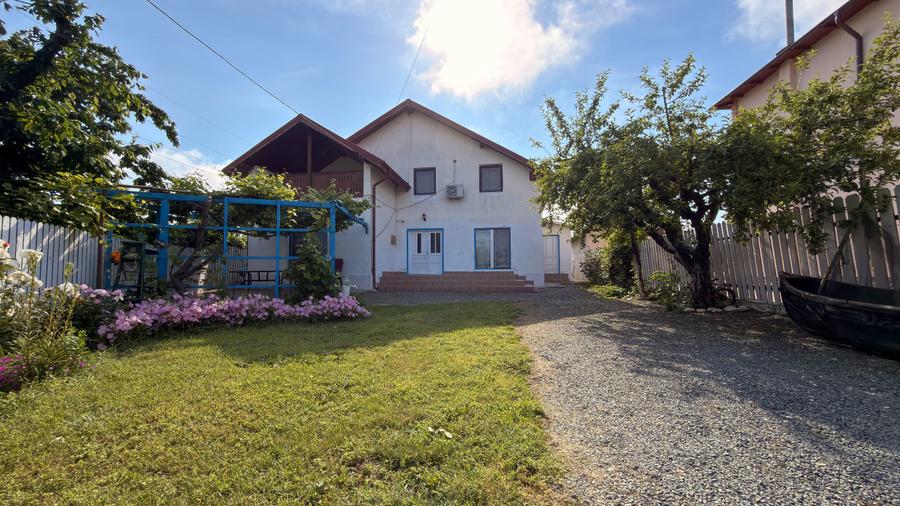 Pensiune turistică de vânzare in Corbu | 7 camere | Teren 1000mp