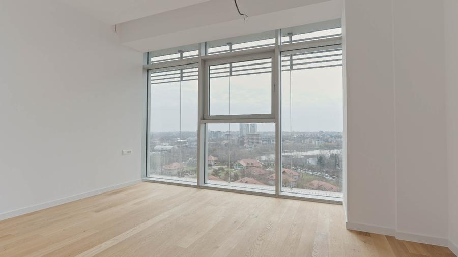 Penthouse Floreasca | Vedere Lac | Balcon 21 mp | Proprietar | 1,800,000 EUR+TVA