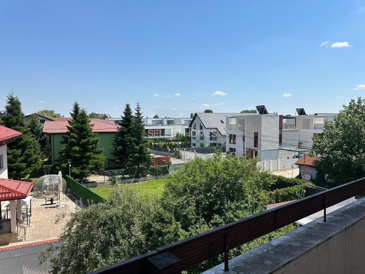 Vila 10 Camere 600mp Teren 1775 mp de Vanzare *Iancu Nicolae*