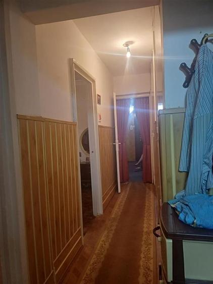 Apartament etajul 1 cu 4 camere si 2 bai in Vasile Aaron
