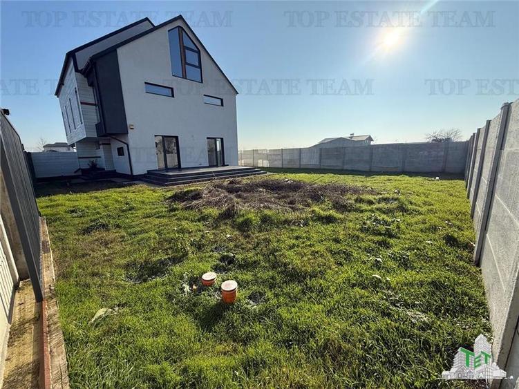 Vila premium cu panouri fotovoltaice la 15 minute de capitala