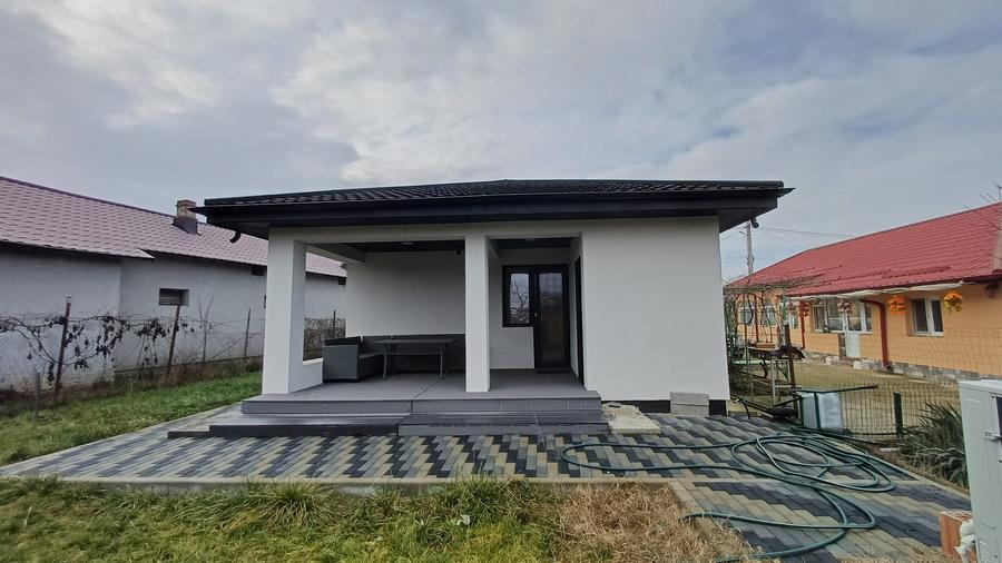 COMANA, Jud.GR, Casa parter, teren 500mp, mutare imediata
