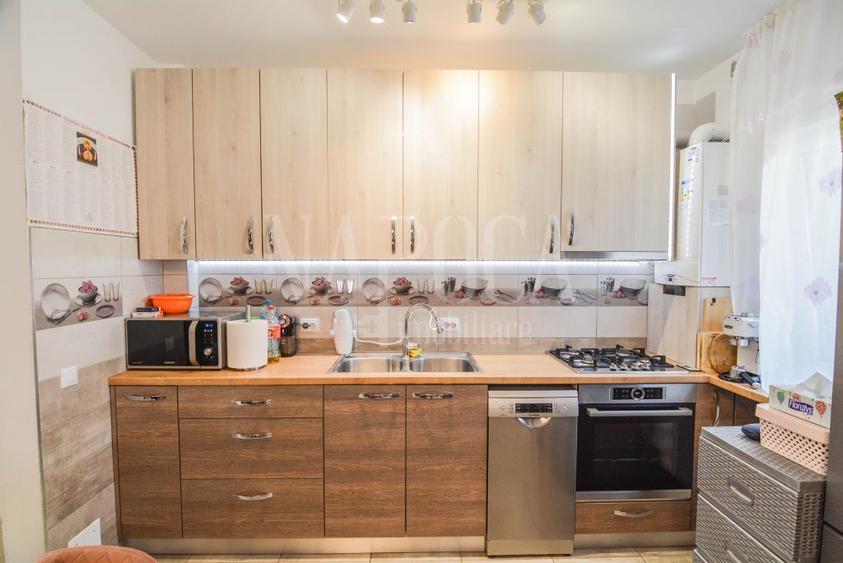 Apartament 3 camere de vanzare in Floresti