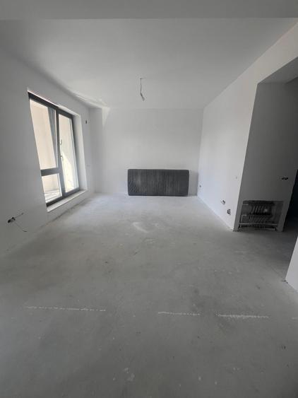 APARTAMENT 2 CAMERE DE VANZARE SOSEAUA CHITILEI