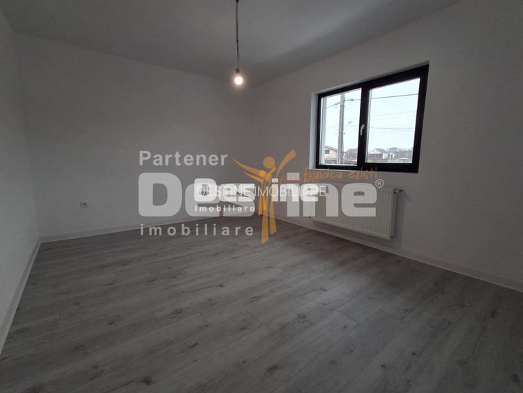 CASĂ tip duplex, situata in Valea Adanca - 12