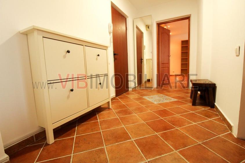 Decebal-Alba Iulia-complet renovat/mobilat-loc de parcare