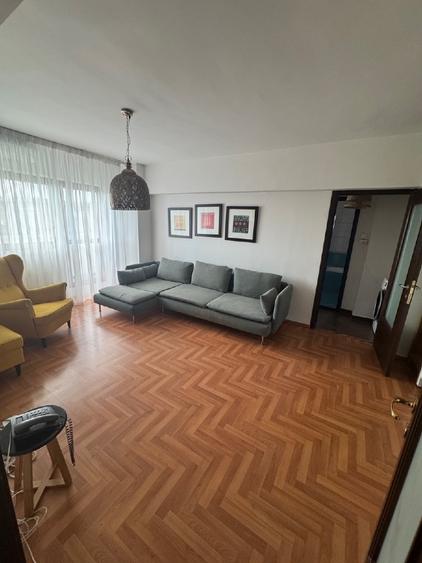 Apartament 3 camere luminos si recent renovat